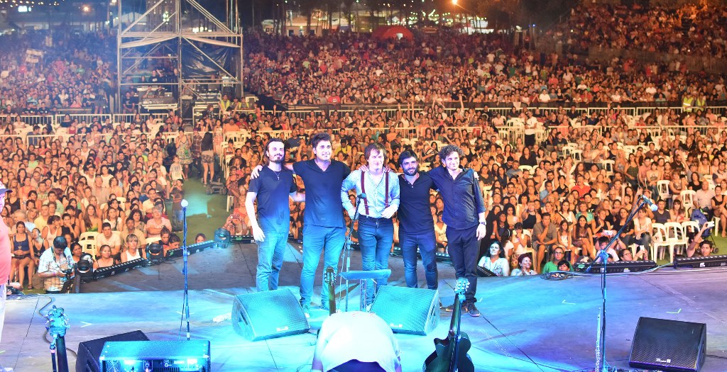 Nahuel Pennisi en la Fiesta de la Manzana