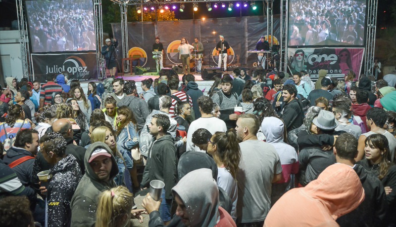 Guamini: Embajadora del Carnaval