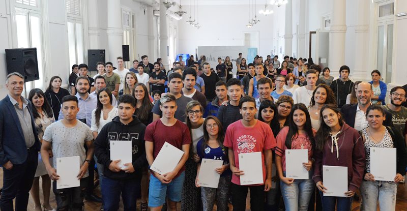 Entrega de diplomas del Plan Empleo Joven