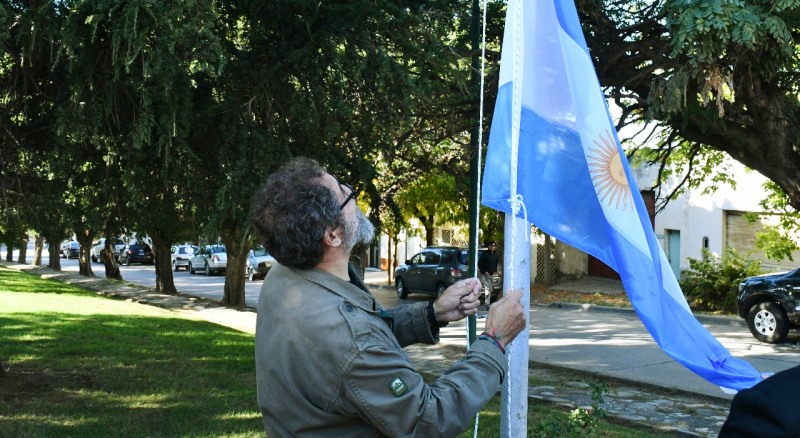 Héroes, traidores y cobardes