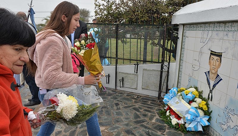 Homenaje al Crucero General Belgrano