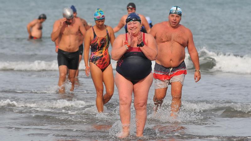 Campeonato de aguas abiertas y frías