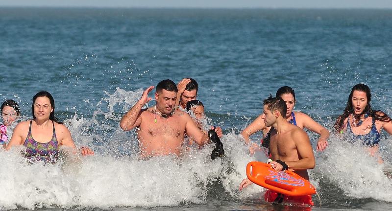 Campeonato de aguas abiertas y frías