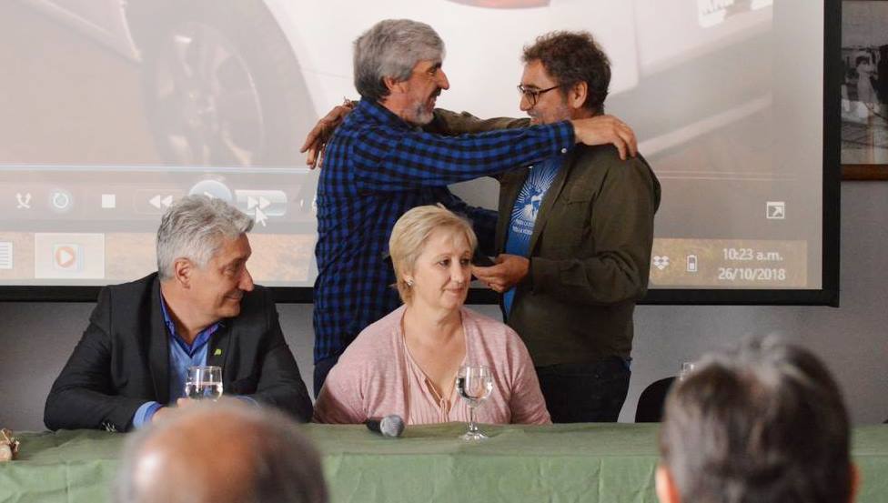 Julio Aro candidato a Premio Novel de la Paz